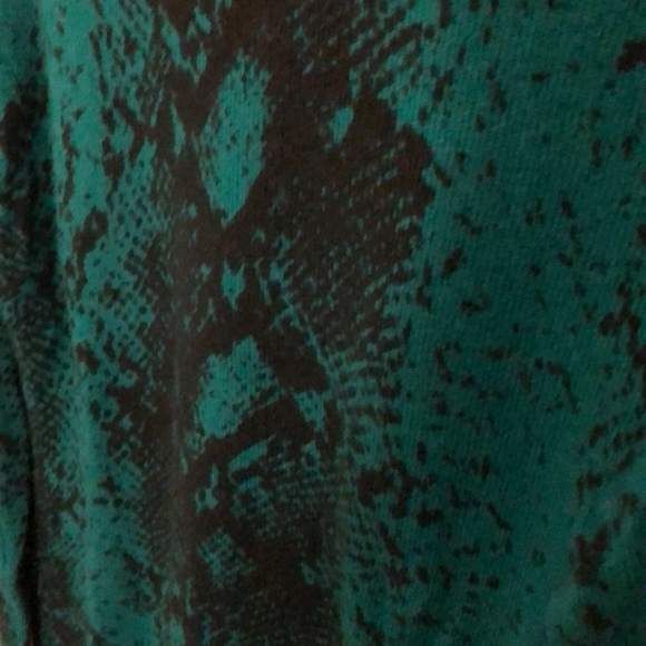 Antonio Melani Snakeskin Cashmere Sweater - Picture 2 of 2
